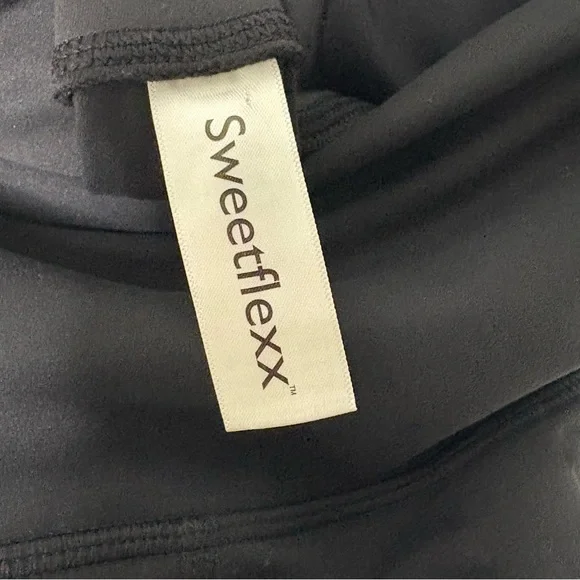 Sweetflexx Booty Band Resistance Leggings, Black, 2 - Picture 4 of 6